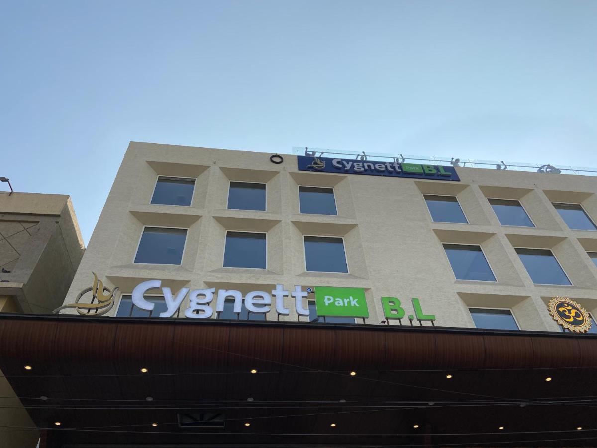 Cygnett Park Bl Hotel Jaipur Exterior foto